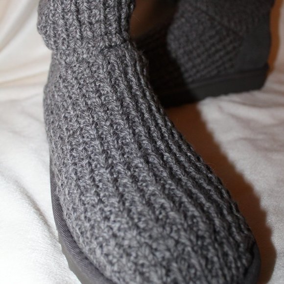 NIB UGG WOMEN'S SOLENE TALL KNIT SWEATER BOOTS GRAY - Picture 9 of 9